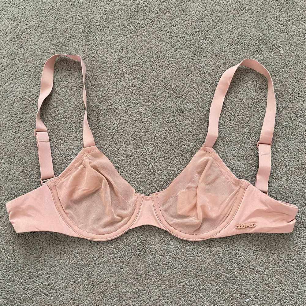 Skims Bra